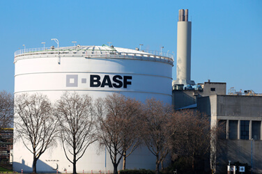 La filial de hidrocarburos Wintershall DEA, con plantas de extracción en Rusia, podría lastrar los resultados de BASF en los próximos meses. Vea nuestra opinión para esta acción.